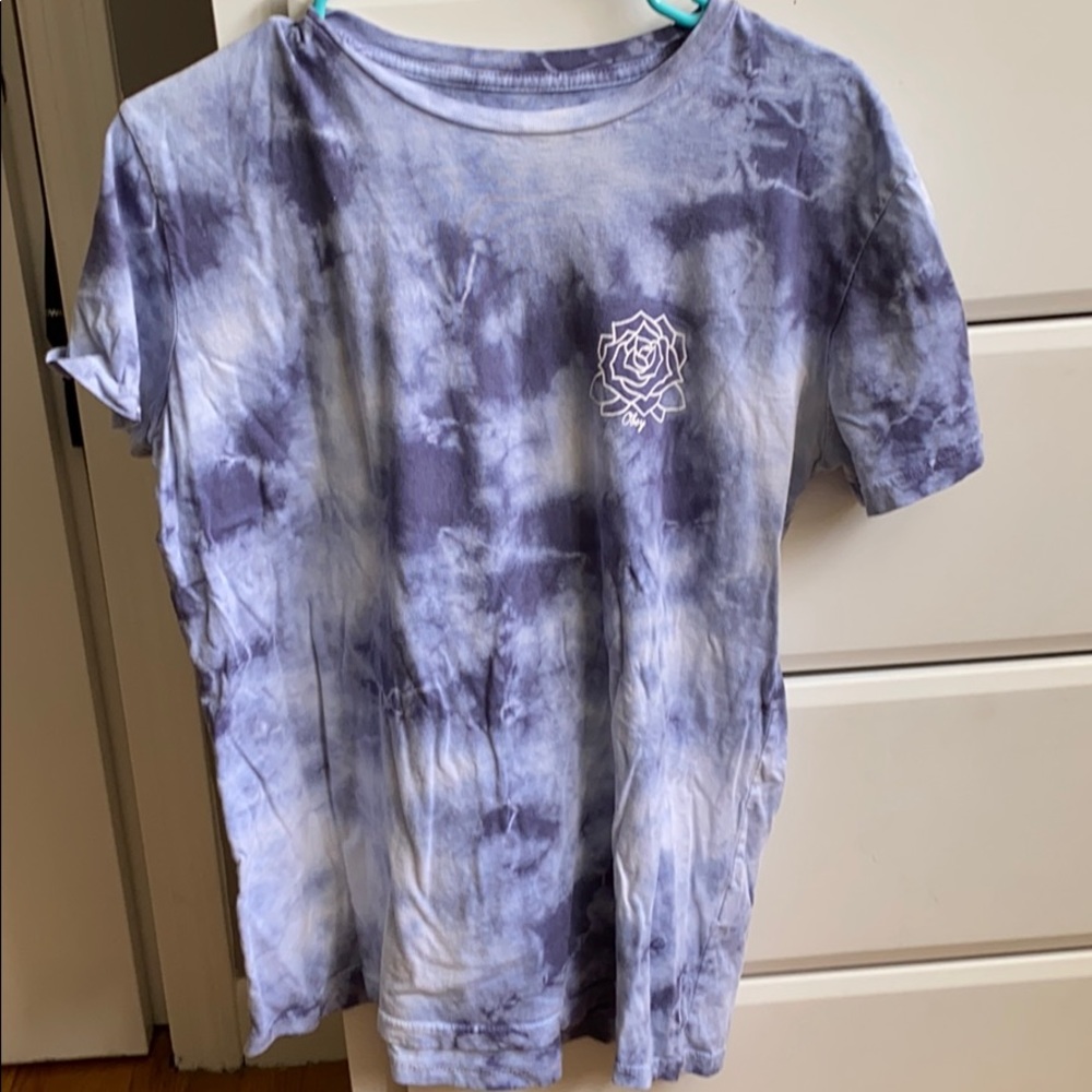 obey shirt size medium